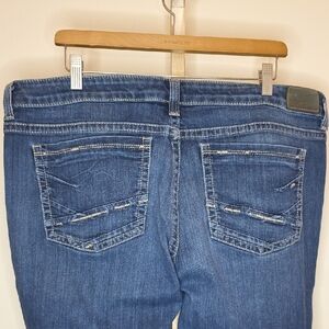 BKE Women's Classic Blue Straight Leg Jeans